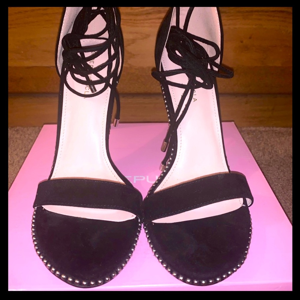 String up heels with studs